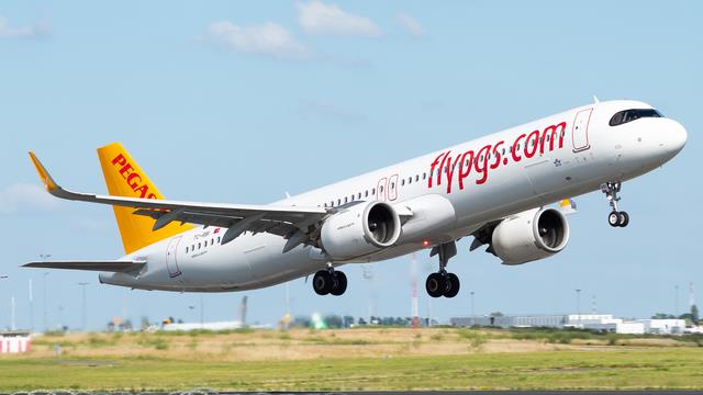 TC-RBI:Airbus A321:Pegasus Airlines